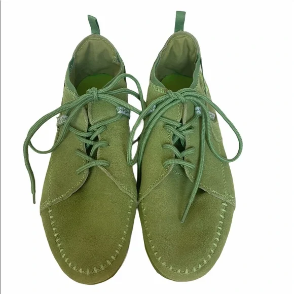 Nike bright green suede tie sneaker shoes - Picture 1 of 7